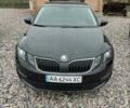 Черный Шкода Октавия, объемом двигателя 1.6 л и пробегом 220 тыс. км за 12350 $, фото 4 на Automoto.ua