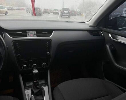 Черный Шкода Октавия, объемом двигателя 2 л и пробегом 159 тыс. км за 17900 $, фото 4 на Automoto.ua