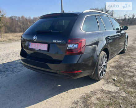 Черный Шкода Октавия, объемом двигателя 1.97 л и пробегом 205 тыс. км за 18700 $, фото 12 на Automoto.ua