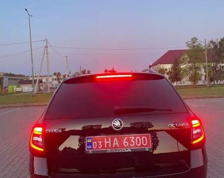Чорний Шкода Октавія, об'ємом двигуна 1.5 л та пробігом 245 тис. км за 11805 $, фото 1 на Automoto.ua