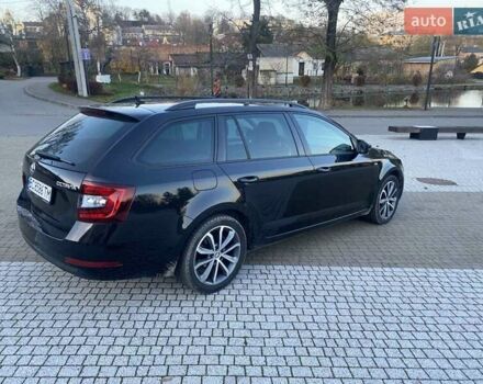 Черный Шкода Октавия, объемом двигателя 2 л и пробегом 195 тыс. км за 17400 $, фото 2 на Automoto.ua
