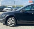 Черный Шкода Октавия, объемом двигателя 2 л и пробегом 240 тыс. км за 18690 $, фото 4 на Automoto.ua
