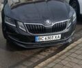 Чорний Шкода Октавія, об'ємом двигуна 1.5 л та пробігом 245 тис. км за 11805 $, фото 1 на Automoto.ua