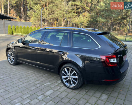 Чорний Шкода Октавія, об'ємом двигуна 1.97 л та пробігом 243 тис. км за 18650 $, фото 12 на Automoto.ua