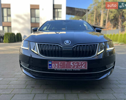 Чорний Шкода Октавія, об'ємом двигуна 1.97 л та пробігом 243 тис. км за 18650 $, фото 18 на Automoto.ua