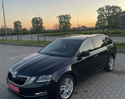 Чорний Шкода Октавія, об'ємом двигуна 1.5 л та пробігом 245 тис. км за 11805 $, фото 13 на Automoto.ua