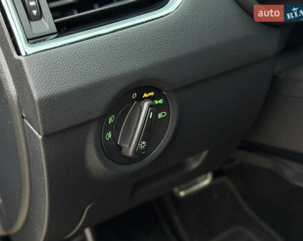 Черный Шкода Октавия, объемом двигателя 1.6 л и пробегом 189 тыс. км за 18900 $, фото 14 на Automoto.ua