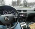 Черный Шкода Октавия, объемом двигателя 1.6 л и пробегом 258 тыс. км за 12800 $, фото 4 на Automoto.ua
