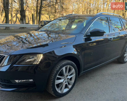 Черный Шкода Октавия, объемом двигателя 2 л и пробегом 247 тыс. км за 15300 $, фото 9 на Automoto.ua