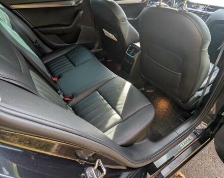 Чорний Шкода Октавія, об'ємом двигуна 1.97 л та пробігом 185 тис. км за 17999 $, фото 9 на Automoto.ua