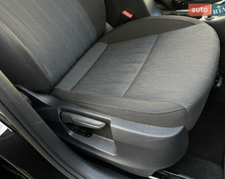 Чорний Шкода Октавія, об'ємом двигуна 2 л та пробігом 218 тис. км за 15299 $, фото 128 на Automoto.ua