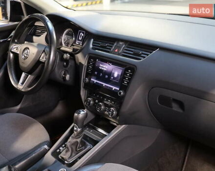 Черный Шкода Октавия, объемом двигателя 1.97 л и пробегом 279 тыс. км за 14900 $, фото 34 на Automoto.ua