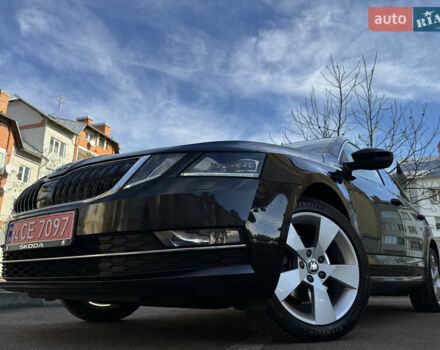 Чорний Шкода Октавія, об'ємом двигуна 2 л та пробігом 218 тис. км за 15299 $, фото 8 на Automoto.ua
