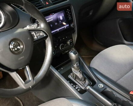 Черный Шкода Октавия, объемом двигателя 1.97 л и пробегом 279 тыс. км за 14900 $, фото 14 на Automoto.ua