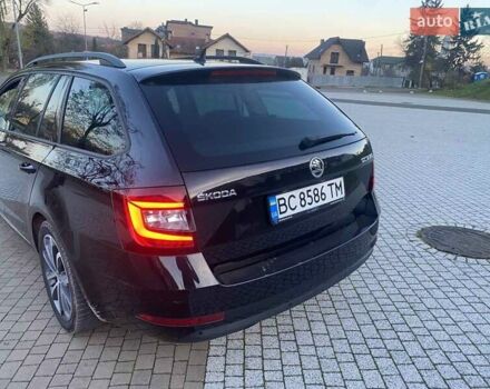 Черный Шкода Октавия, объемом двигателя 2 л и пробегом 195 тыс. км за 17400 $, фото 8 на Automoto.ua