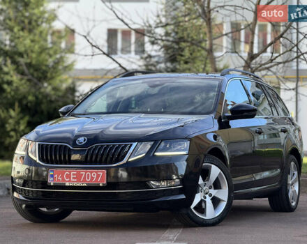 Чорний Шкода Октавія, об'ємом двигуна 2 л та пробігом 218 тис. км за 15299 $, фото 3 на Automoto.ua