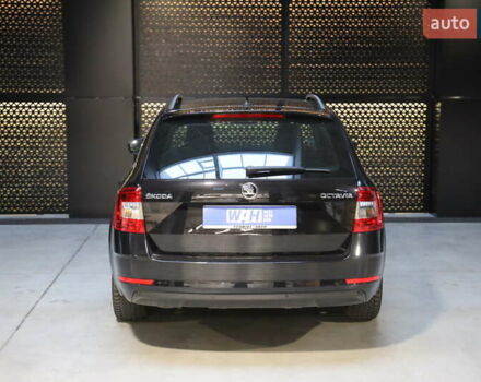 Черный Шкода Октавия, объемом двигателя 1.97 л и пробегом 279 тыс. км за 14900 $, фото 4 на Automoto.ua