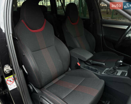 Черный Шкода Октавия, объемом двигателя 1.6 л и пробегом 189 тыс. км за 18900 $, фото 9 на Automoto.ua