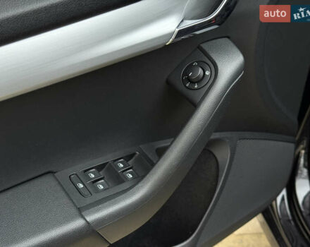 Черный Шкода Октавия, объемом двигателя 1.6 л и пробегом 189 тыс. км за 18900 $, фото 13 на Automoto.ua