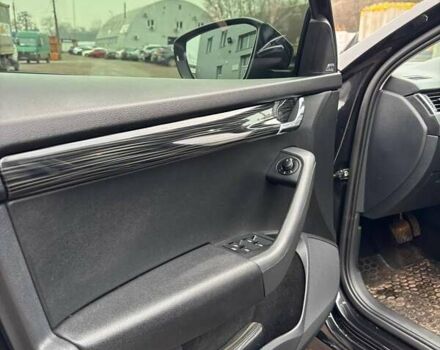 Черный Шкода Октавия, объемом двигателя 1.8 л и пробегом 225 тыс. км за 16000 $, фото 17 на Automoto.ua