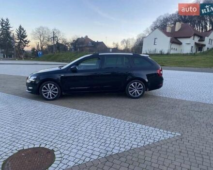 Черный Шкода Октавия, объемом двигателя 2 л и пробегом 195 тыс. км за 17400 $, фото 1 на Automoto.ua