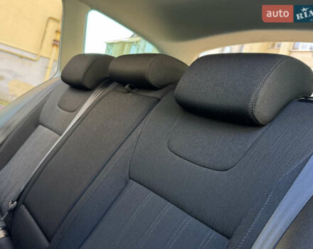 Чорний Шкода Октавія, об'ємом двигуна 2 л та пробігом 218 тис. км за 15299 $, фото 141 на Automoto.ua