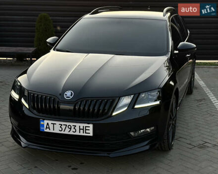 Чорний Шкода Октавія, об'ємом двигуна 1.6 л та пробігом 189 тис. км за 16800 $, фото 10 на Automoto.ua