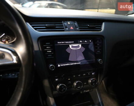 Черный Шкода Октавия, объемом двигателя 1.97 л и пробегом 279 тыс. км за 14900 $, фото 13 на Automoto.ua