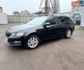 Черный Шкода Октавия, объемом двигателя 1.8 л и пробегом 225 тыс. км за 16000 $, фото 3 на Automoto.ua