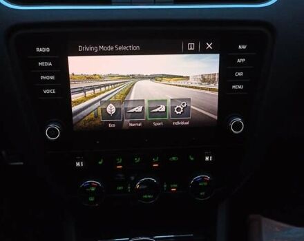 Черный Шкода Октавия, объемом двигателя 2 л и пробегом 238 тыс. км за 18200 $, фото 27 на Automoto.ua