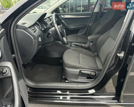 Черный Шкода Октавия, объемом двигателя 1.5 л и пробегом 280 тыс. км за 13900 $, фото 12 на Automoto.ua