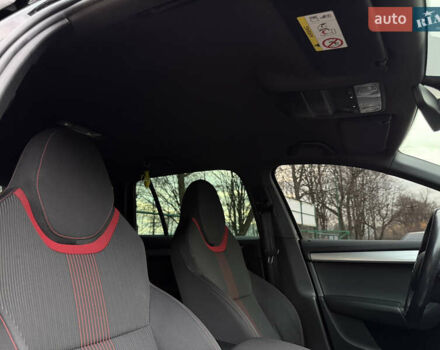 Черный Шкода Октавия, объемом двигателя 1.6 л и пробегом 189 тыс. км за 18900 $, фото 17 на Automoto.ua