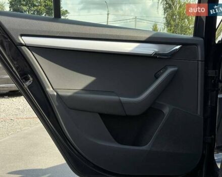 Черный Шкода Октавия, объемом двигателя 1.5 л и пробегом 155 тыс. км за 16300 $, фото 38 на Automoto.ua