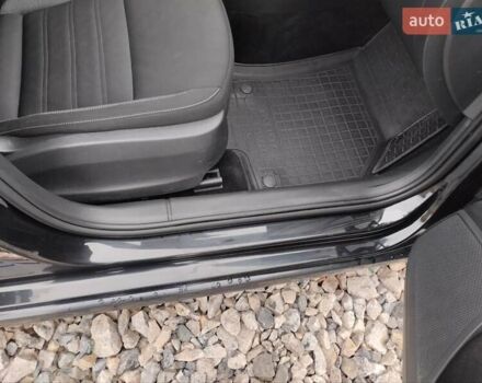 Черный Шкода Октавия, объемом двигателя 1.6 л и пробегом 220 тыс. км за 12350 $, фото 12 на Automoto.ua