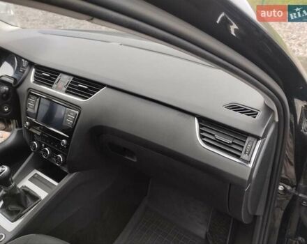 Чорний Шкода Октавія, об'ємом двигуна 1.6 л та пробігом 220 тис. км за 11850 $, фото 27 на Automoto.ua