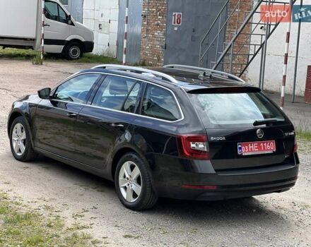 Черный Шкода Октавия, объемом двигателя 1.5 л и пробегом 239 тыс. км за 12350 $, фото 7 на Automoto.ua