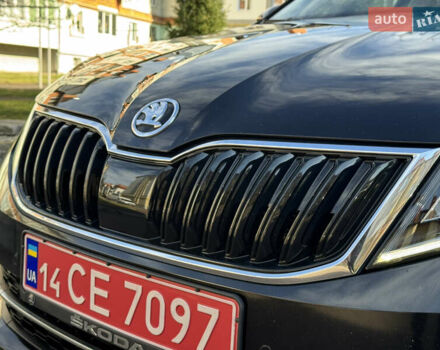 Чорний Шкода Октавія, об'ємом двигуна 2 л та пробігом 218 тис. км за 15299 $, фото 7 на Automoto.ua