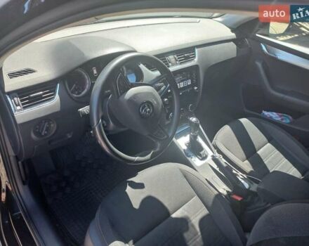 Черный Шкода Октавия, объемом двигателя 1.6 л и пробегом 217 тыс. км за 13300 $, фото 8 на Automoto.ua