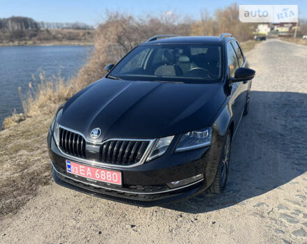 Черный Шкода Октавия, объемом двигателя 1.97 л и пробегом 205 тыс. км за 18700 $, фото 3 на Automoto.ua