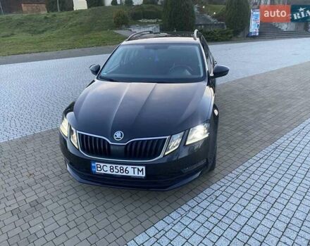 Черный Шкода Октавия, объемом двигателя 2 л и пробегом 195 тыс. км за 17400 $, фото 7 на Automoto.ua