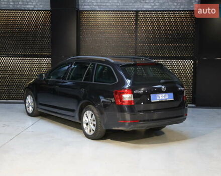 Черный Шкода Октавия, объемом двигателя 1.97 л и пробегом 279 тыс. км за 14900 $, фото 5 на Automoto.ua