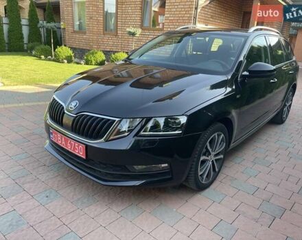 Чорний Шкода Октавія, об'ємом двигуна 1.6 л та пробігом 190 тис. км за 17150 $, фото 2 на Automoto.ua