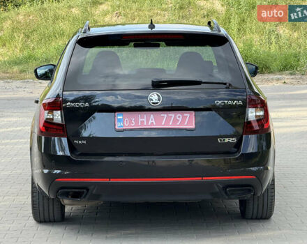 Черный Шкода Октавия, объемом двигателя 2 л и пробегом 245 тыс. км за 22300 $, фото 1 на Automoto.ua