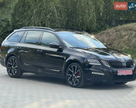 Черный Шкода Октавия, объемом двигателя 2 л и пробегом 245 тыс. км за 22300 $, фото 4 на Automoto.ua