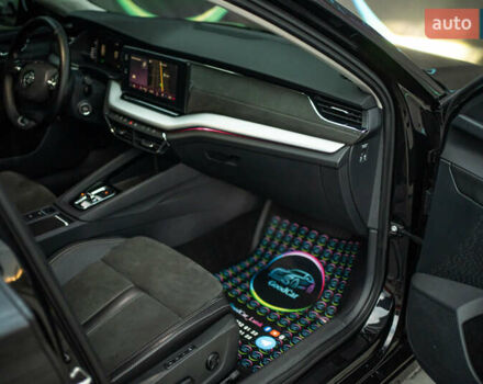 Черный Шкода Октавия, объемом двигателя 1.97 л и пробегом 183 тыс. км за 21400 $, фото 56 на Automoto.ua