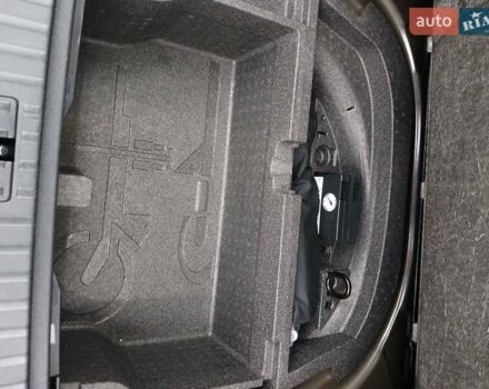 Черный Шкода Октавия, объемом двигателя 2 л и пробегом 168 тыс. км за 20699 $, фото 57 на Automoto.ua