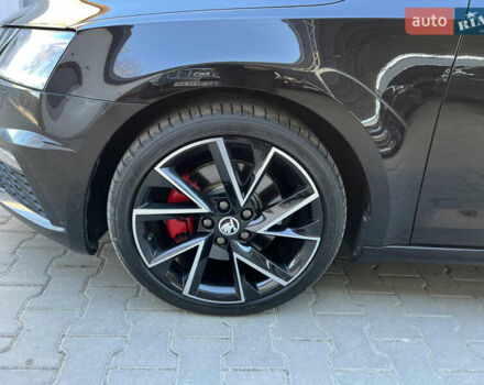 Черный Шкода Октавия, объемом двигателя 2 л и пробегом 245 тыс. км за 22300 $, фото 48 на Automoto.ua