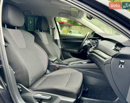 Шкода Октавия 2020 в Виннице на Automoto.ua Черный Шкода Октавия, объемом двигателя 1.97 л и пробегом 250 тыс. км за 18600 $, фото 2 на Automoto.ua