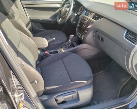 Черный Шкода Октавия, объемом двигателя 2 л и пробегом 231 тыс. км за 16900 $, фото 17 на Automoto.ua
