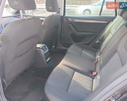 Черный Шкода Октавия, объемом двигателя 2 л и пробегом 231 тыс. км за 16900 $, фото 25 на Automoto.ua